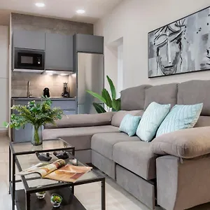 Appartement Triana Pureza Con Patio Privado, Séville
